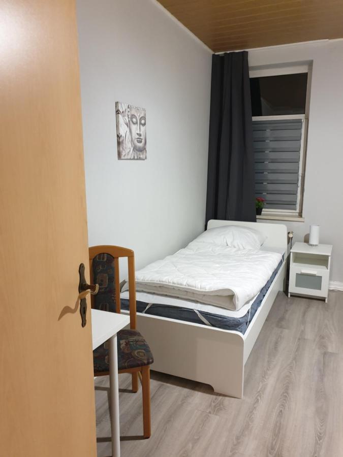 Fewo Nina 3 - Monteurwohnung Weißenfels Kültér fotó